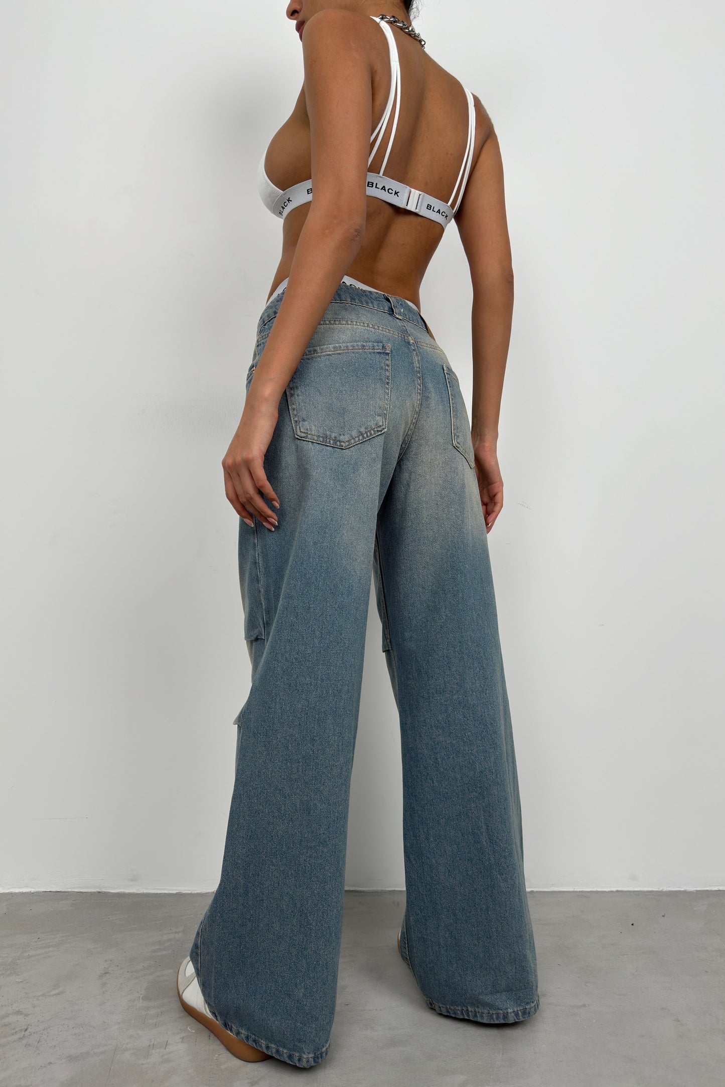 DENIM LOW WAIST JEANS